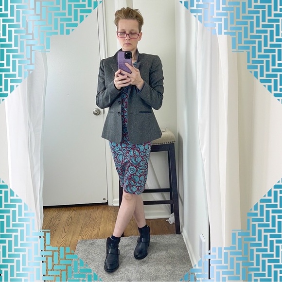 💕Beautiful Blue & Red Paisley Lularoe Julia Pencil Dress💕 - Picture 3 of 8